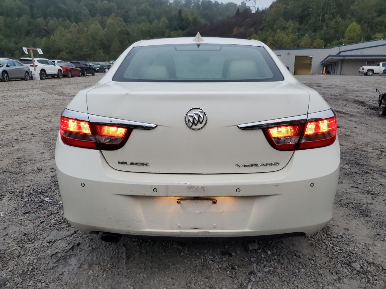 2015 Buick Verano VIN: 1G4PS5SK0F4182977 Lot: 81871865