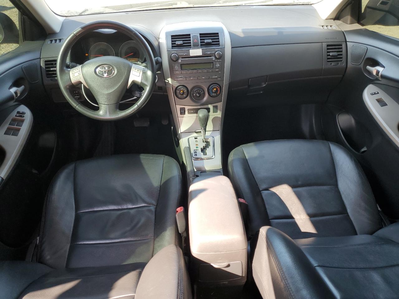 2010 Toyota Corolla Base VIN: 1NXBU4EE2AZ200070 Lot: 80363825