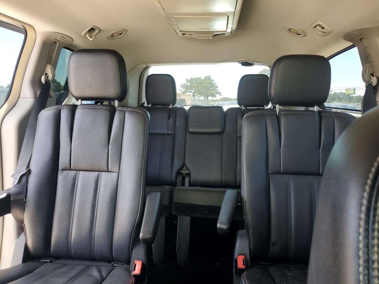 2016 Chrysler Town & Country Touring VIN: 2C4RC1BG0GR206207 Lot: 71047535