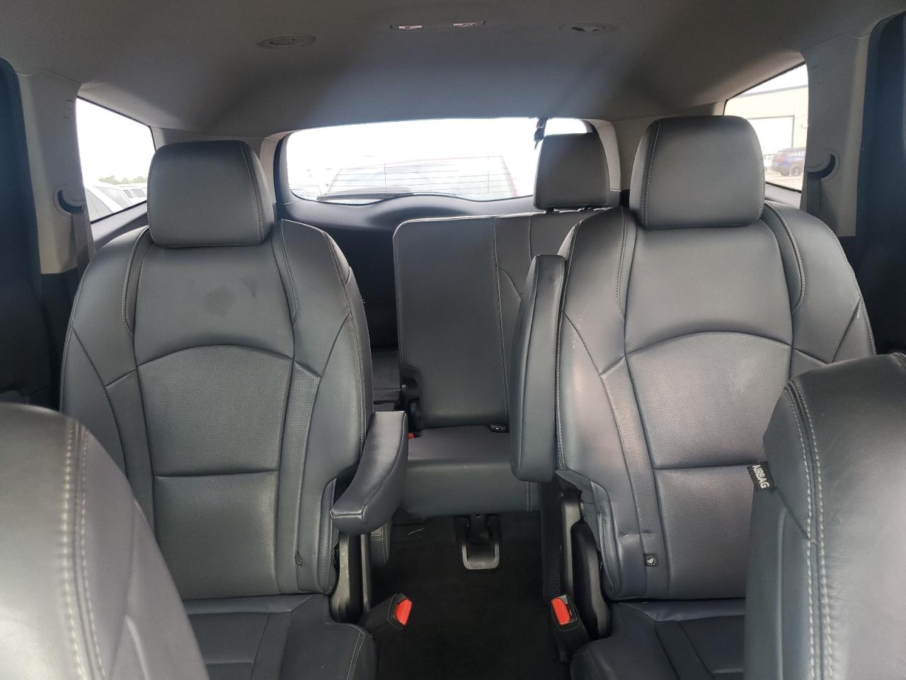 2019 Buick Enclave Essence VIN: 5GAERBKWXKJ276970 Lot: 94262805