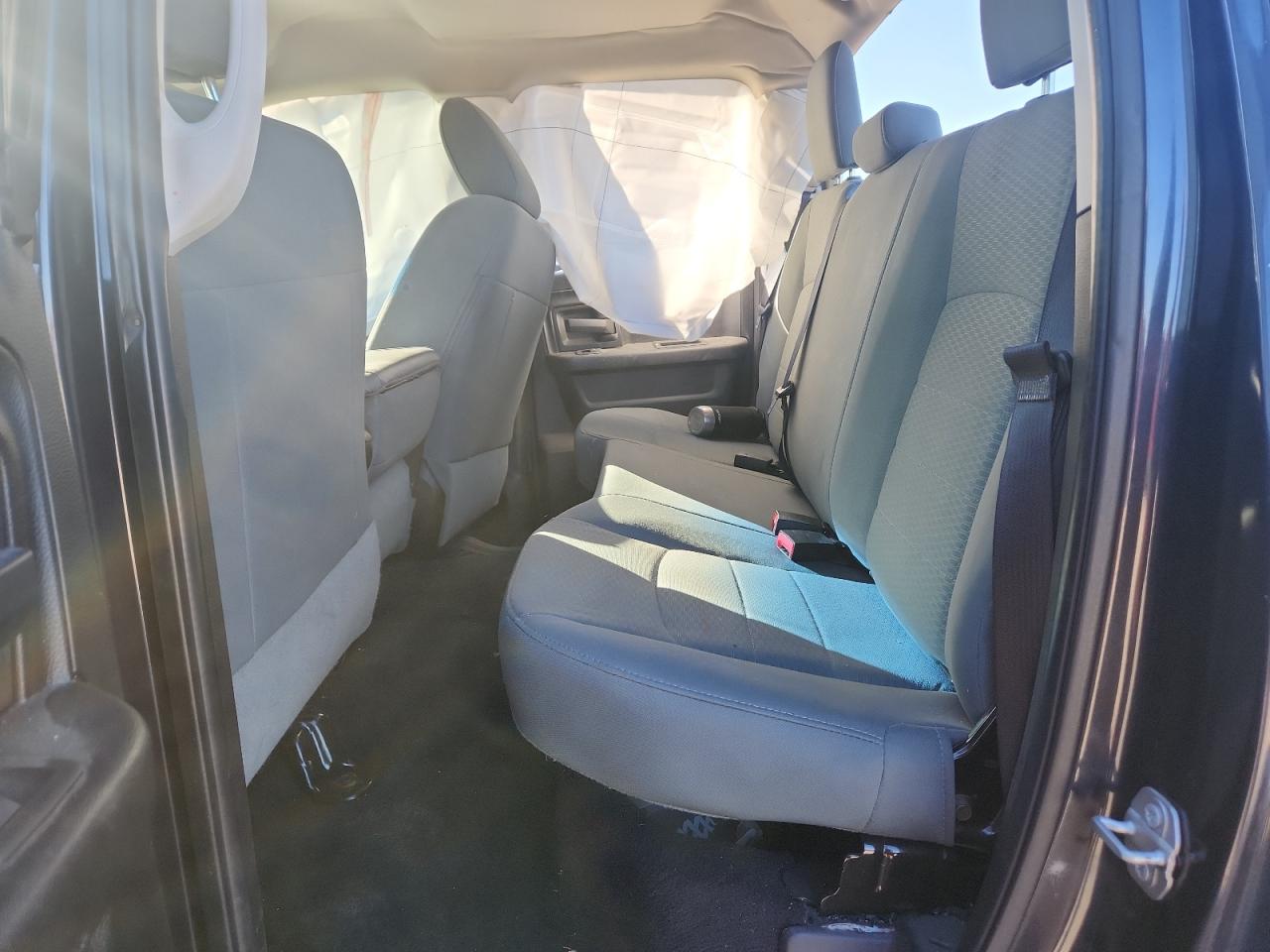 2017 Ram 1500 St VIN: 1C6RR7FG3HS699559 Lot: 81160795
