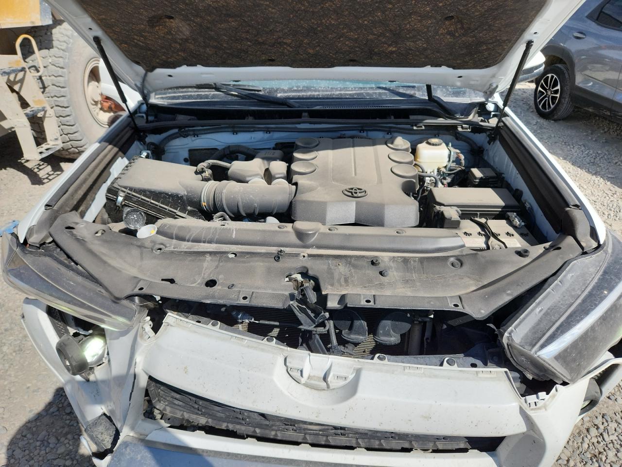 2024 Toyota 4Runner Sr5 Premium VIN: JTERU5JR8R6270248 Lot: 80512055