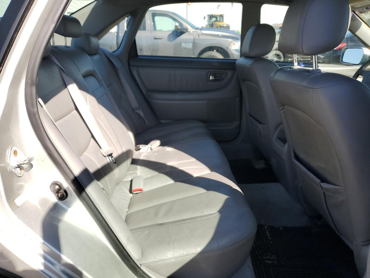 2004 Toyota Avalon Xl VIN: 4T1BF28B84U350964 Lot: 81325105