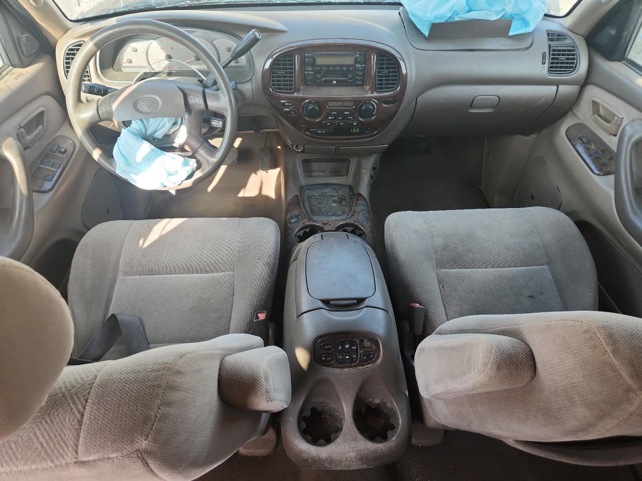 2002 Toyota Sequoia Sr5 VIN: 5TDZT34A02S117189 Lot: 71031035