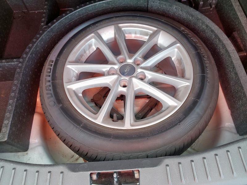 2015 FORD FOCUS ZETEC 