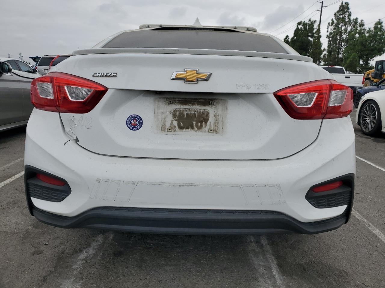 2017 Chevrolet Cruze Lt VIN: 1G1BE5SM1H7207936 Lot: 84211745