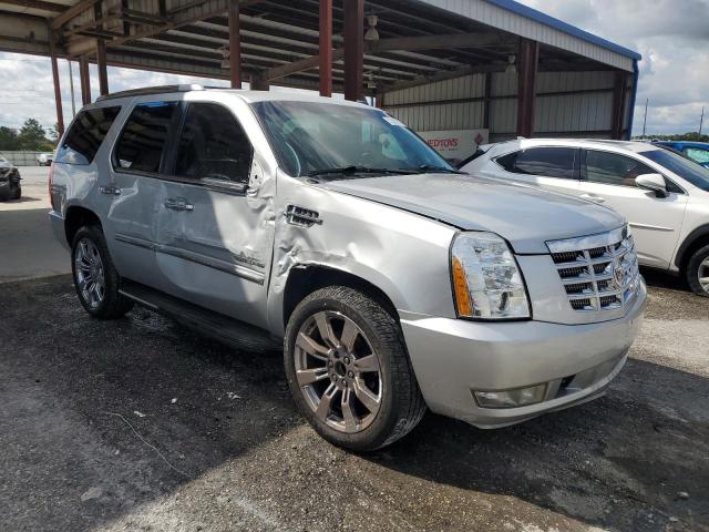  CADILLAC ESCALADE 2013 Srebrny