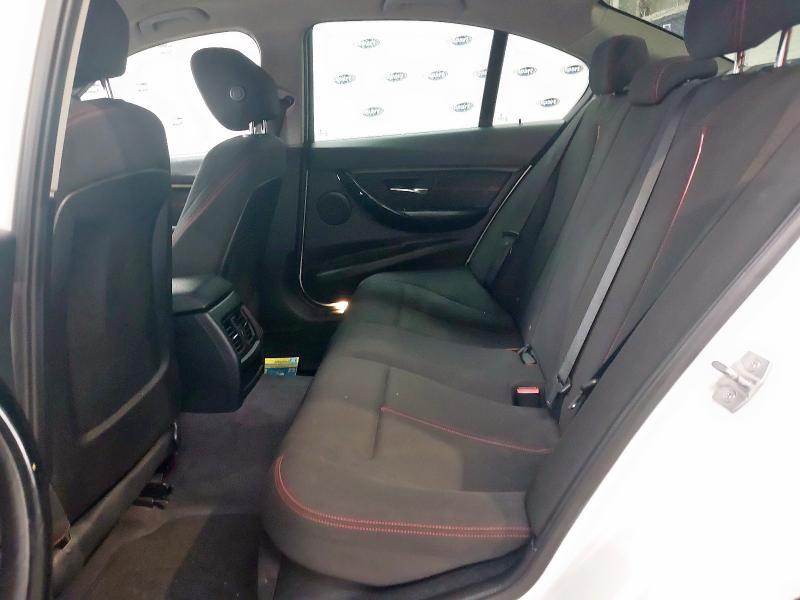 2014 BMW 318D SPORT 