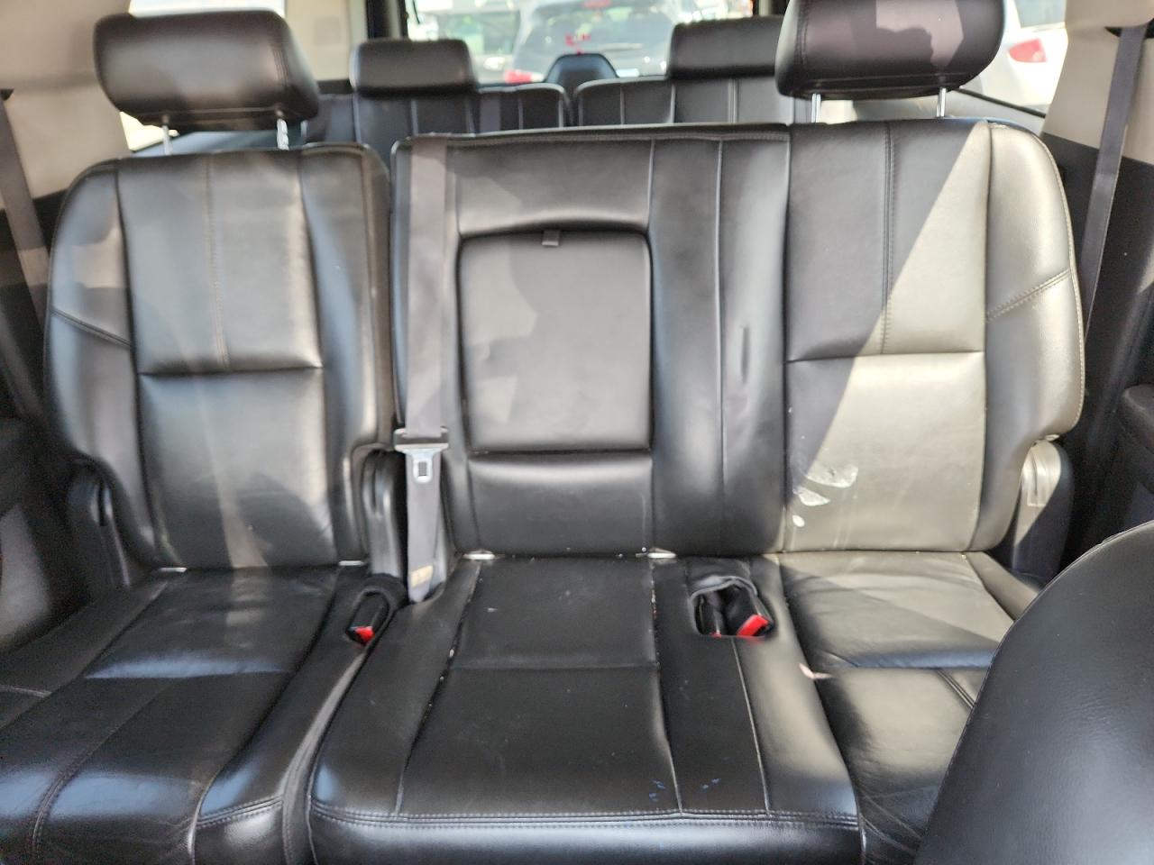 2007 Chevrolet Suburban K1500 VIN: 3GNFK16307G173008 Lot: 71356235