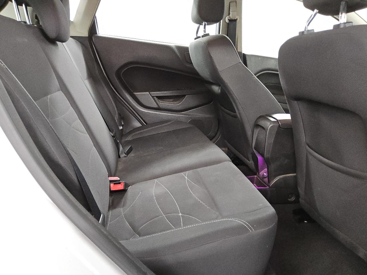 2017 Ford Fiesta Se VIN: 3FADP4EJ9HM136096 Lot: 93118605