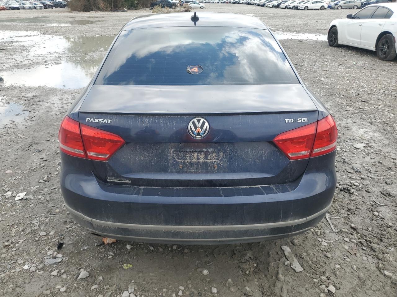 2014 Volkswagen Passat Sel VIN: 1VWCN7A39EC116039 Lot: 82036565