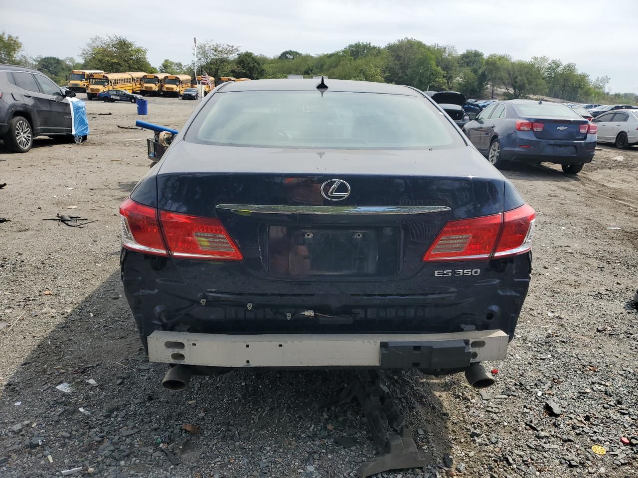 2011 Lexus Es 350 VIN: JTHBK1EG8B2418181 Lot: 70409835