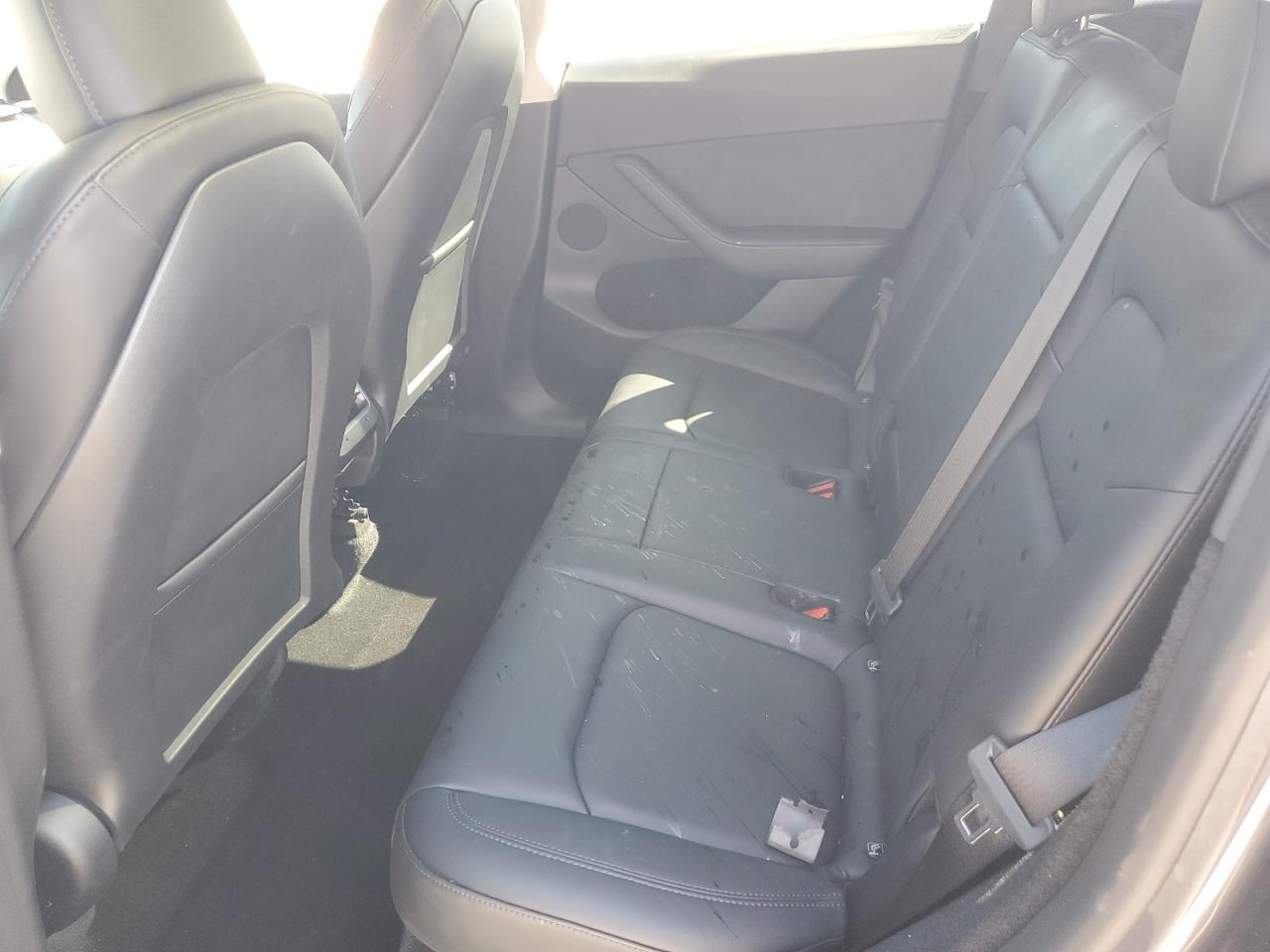 2023 Tesla Model Y VIN: 7SAYGDEE5PF758179 Lot: 84235565