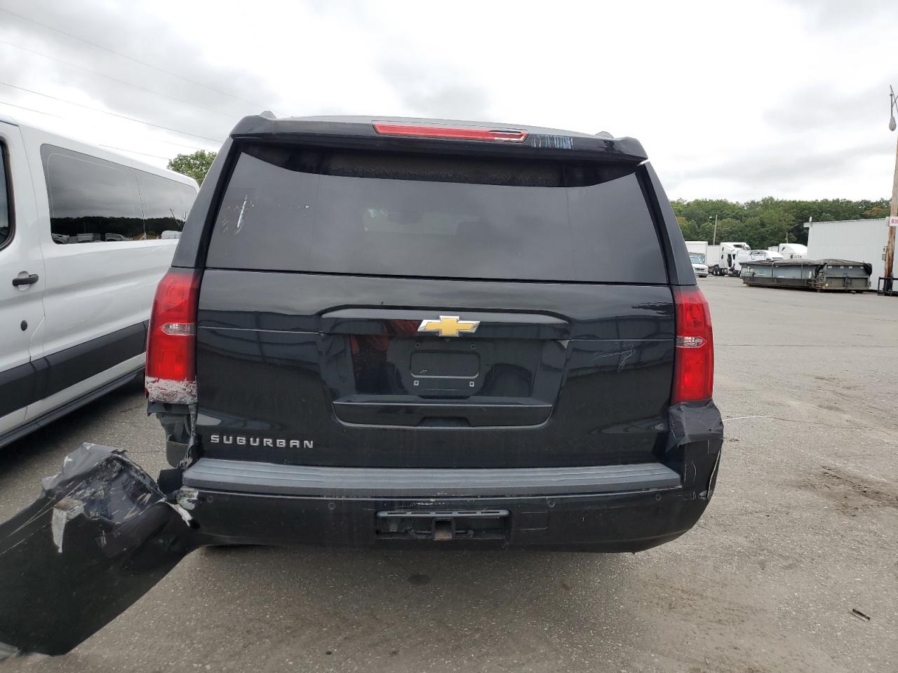 2019 Chevrolet Suburban K1500 Lt VIN: 1GNSKHKC3KR101791 Lot: 80433495