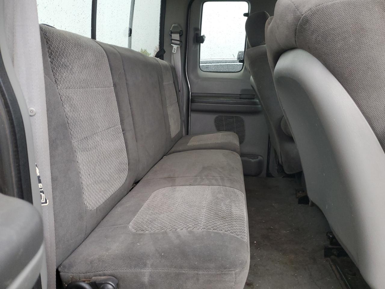 2002 Ford F250 Super Duty VIN: 1FTNX21F82EB22840 Lot: 81647145