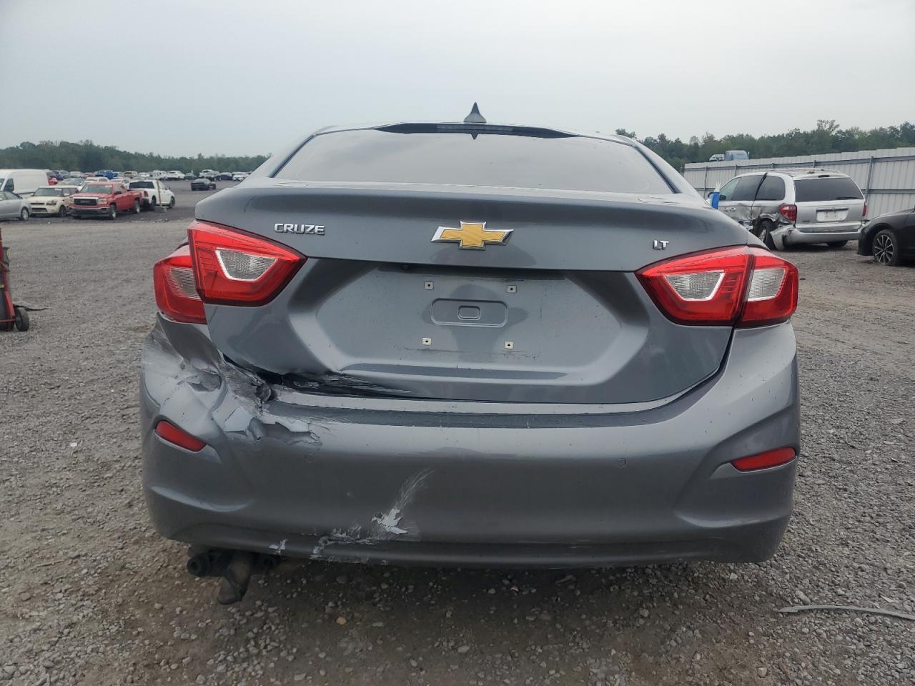 2019 Chevrolet Cruze Lt VIN: 1G1BE5SM0K7135036 Lot: 84602725