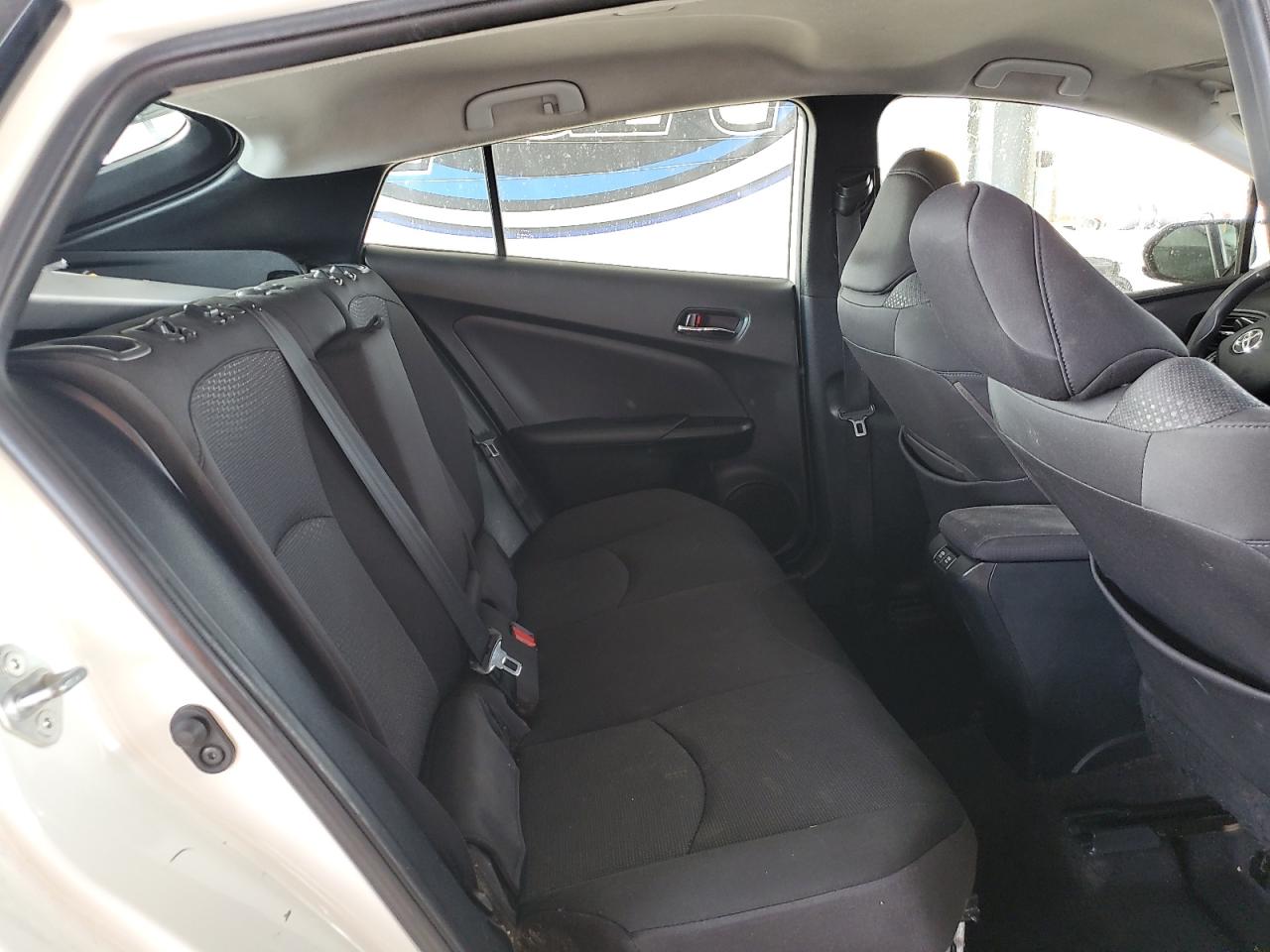 2020 Toyota Prius L VIN: JTDKARFU4L3104322 Lot: 81804815