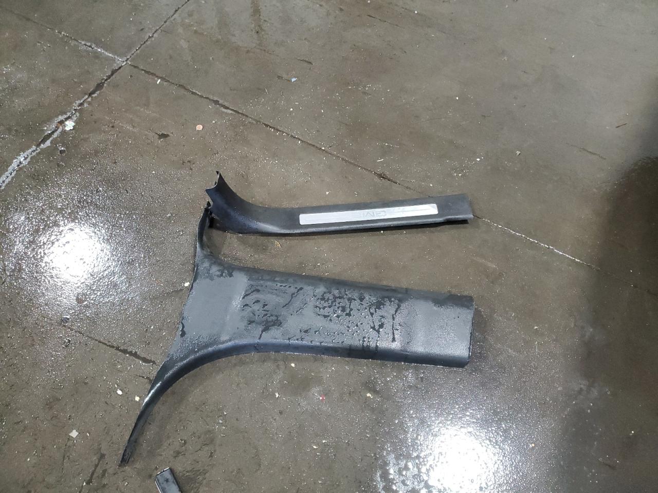 2015 GMC Yukon Xl K1500 Slt VIN: 1GKS2HKC5FR190637 Lot: 80858435