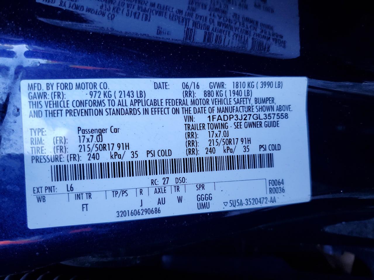 2016 Ford Focus Titanium VIN: 1FADP3J27GL357558 Lot: 71401025