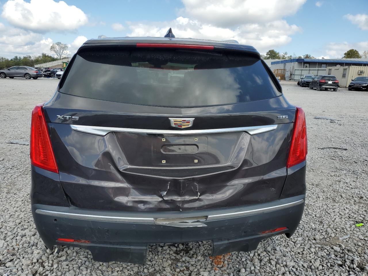 2017 Cadillac Xt5 Luxury VIN: 1GYKNBRS9HZ153102 Lot: 81854005