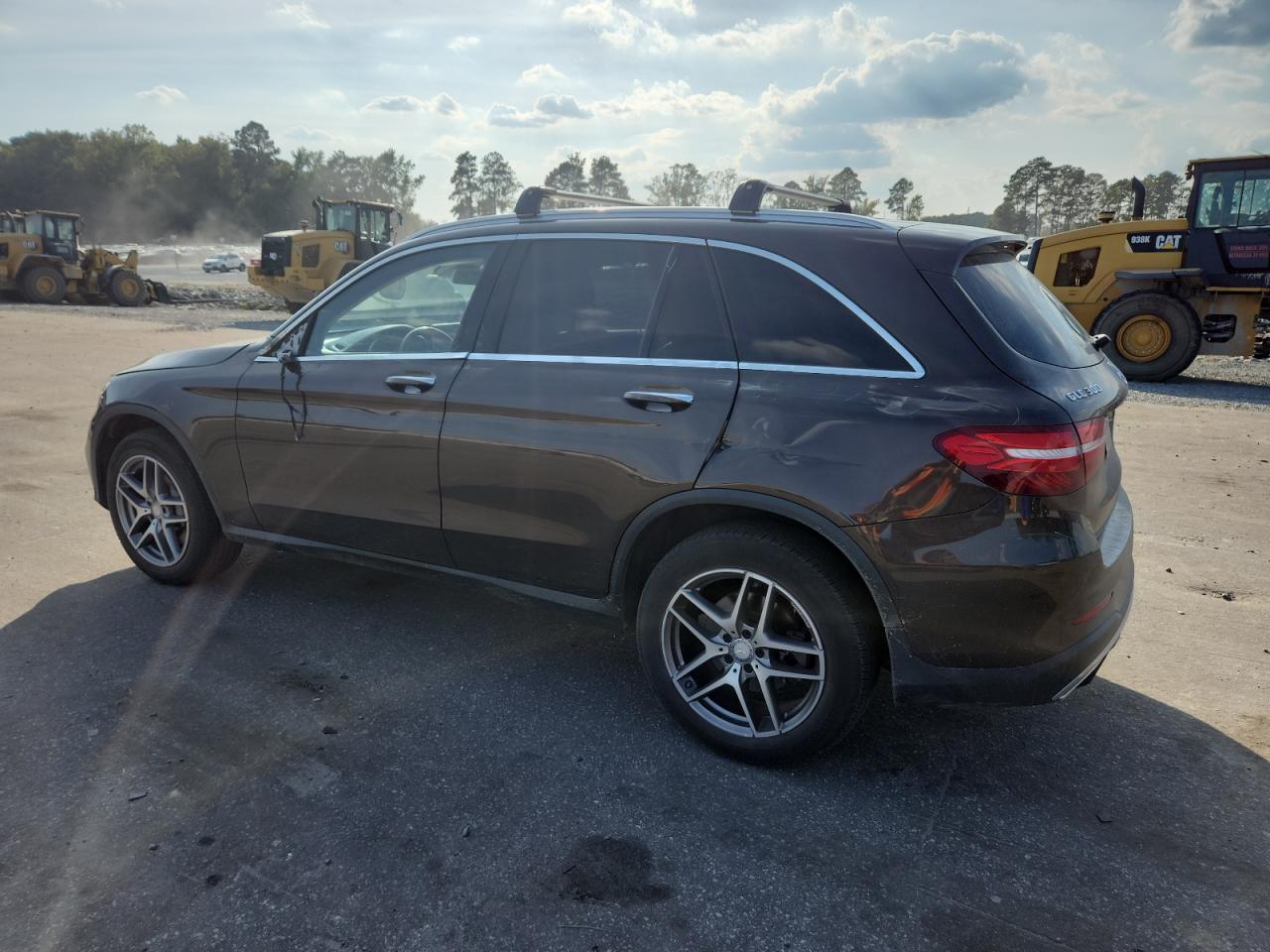 Фото: WDC0G4KB2GF114472