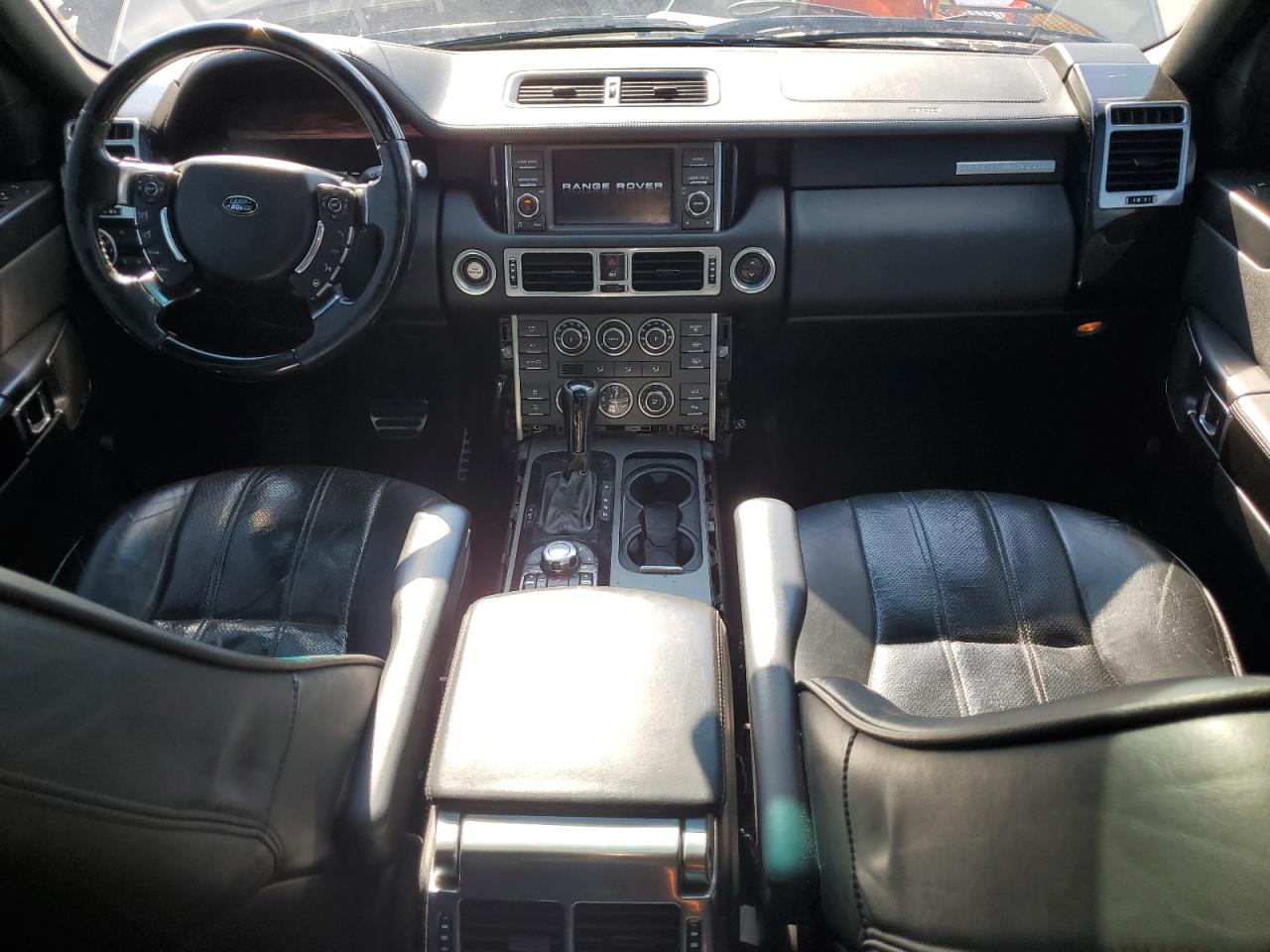 2011 Land Rover Range Rover Hse Luxury VIN: SALMF1E40BA331524 Lot: 81327575