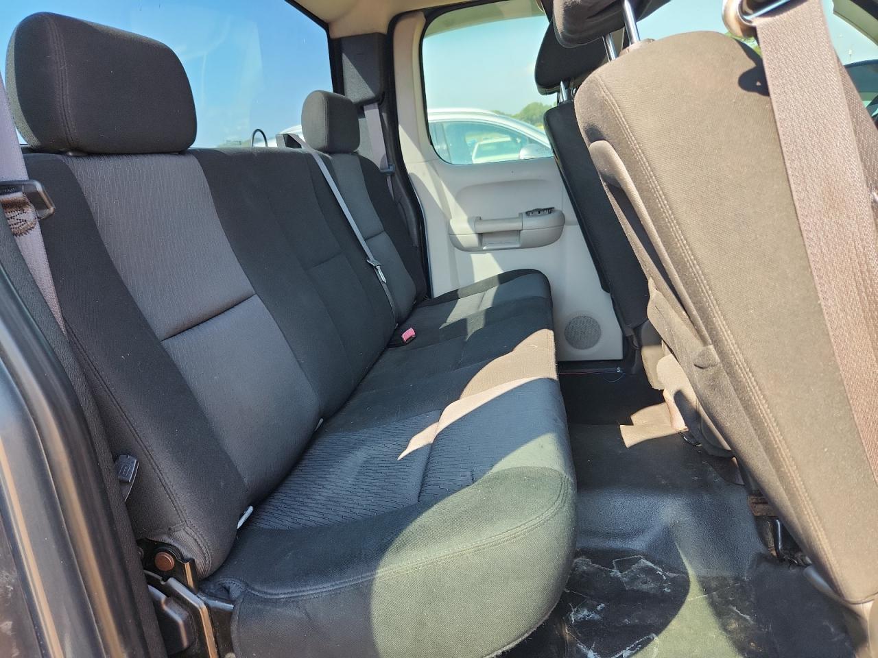 2010 Chevrolet Silverado C1500 VIN: 1GCSCPEX7AZ141790 Lot: 70874625