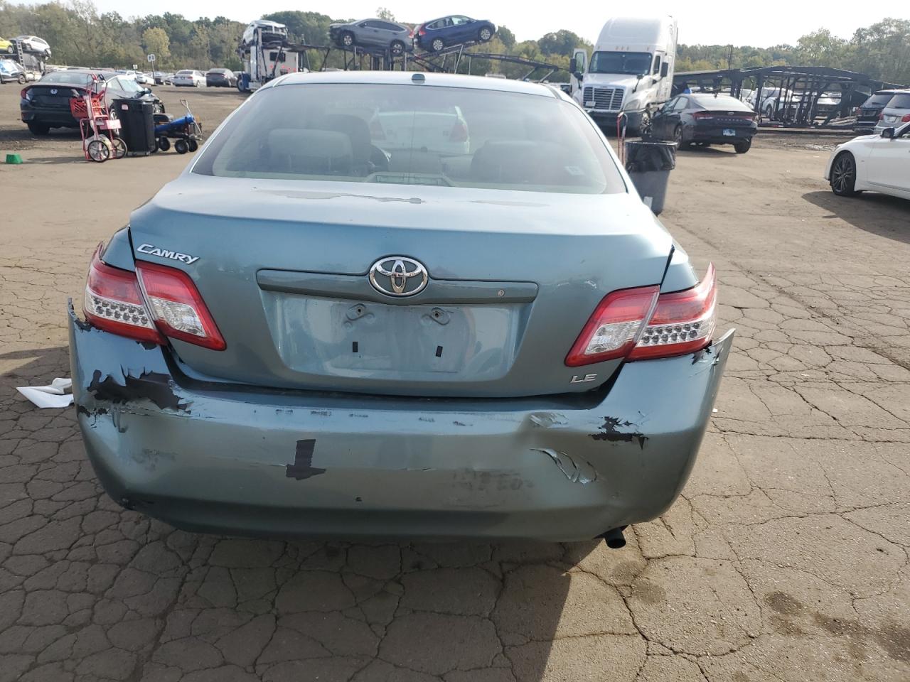 2010 Toyota Camry Base VIN: 4T4BF3EK1AR039548 Lot: 84406645