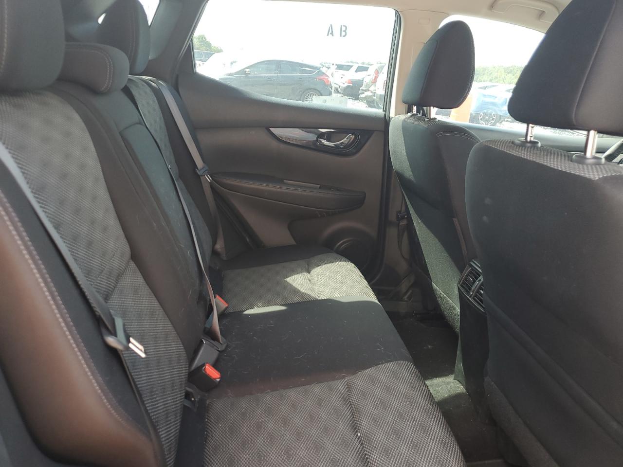 2017 Nissan Rogue Sport S VIN: JN1BJ1CP2HW014742 Lot: 80928875