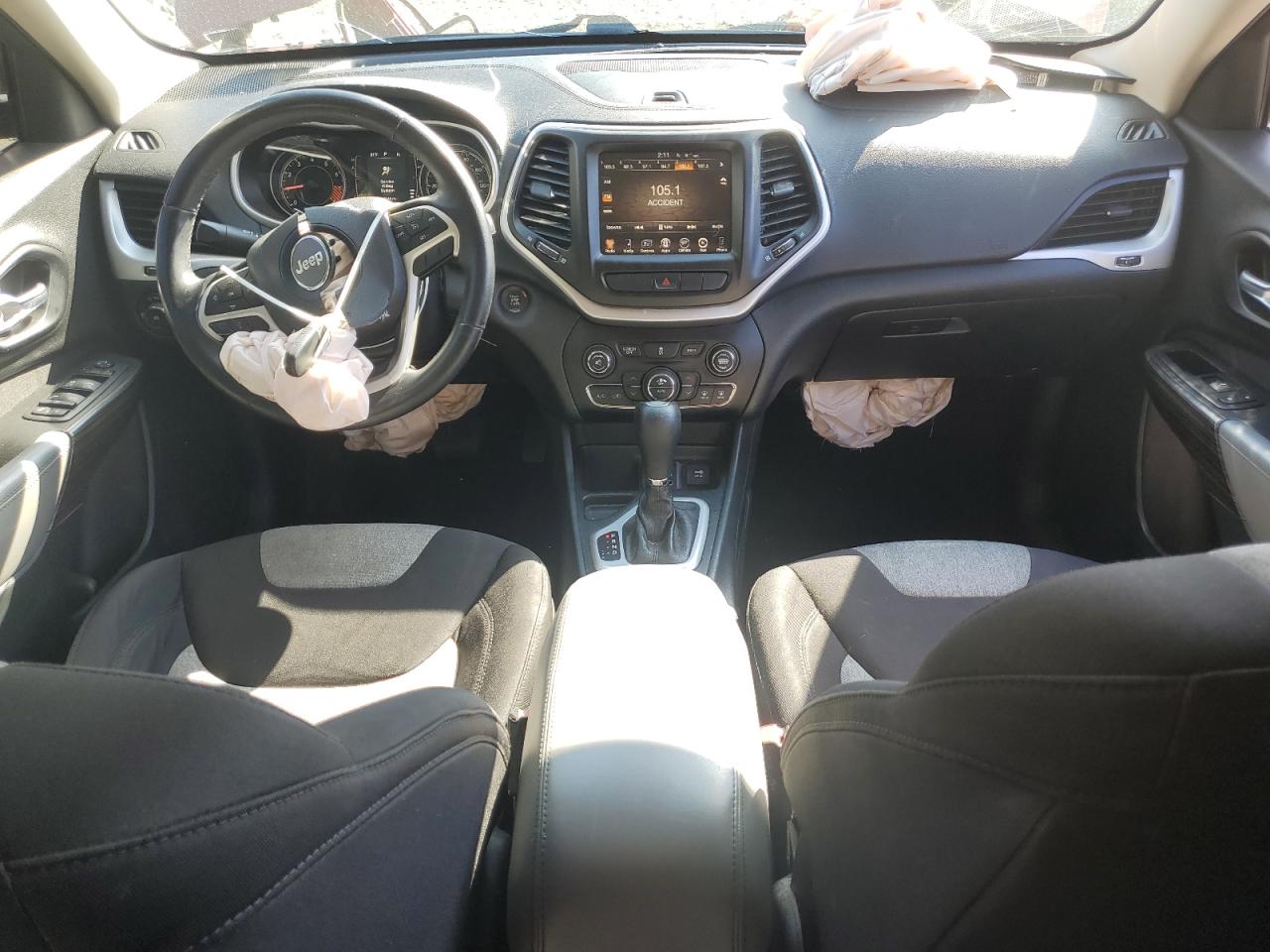 2014 Jeep Cherokee Latitude VIN: 1C4PJLCS1EW212761 Lot: 81482285