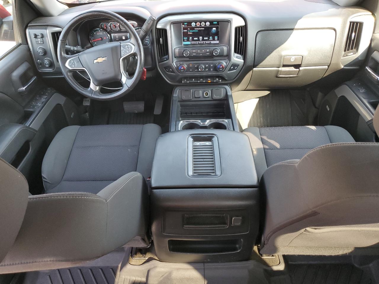 2018 Chevrolet Silverado K1500 Lt VIN: 3GCUKREC4JG280375 Lot: 82138435