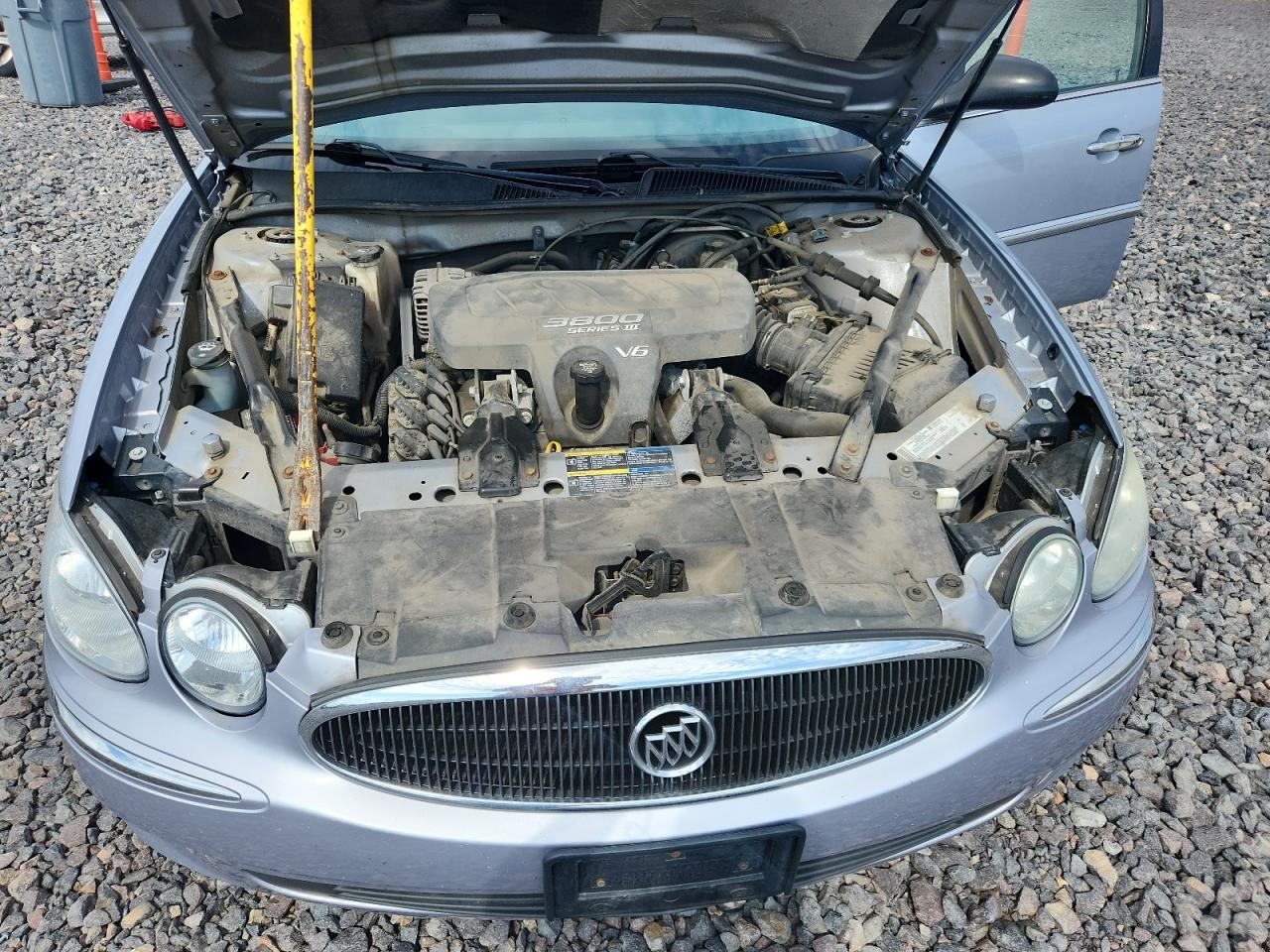 2005 Buick Lacrosse Cxl VIN: 2G4WD562351331859 Lot: 82124435