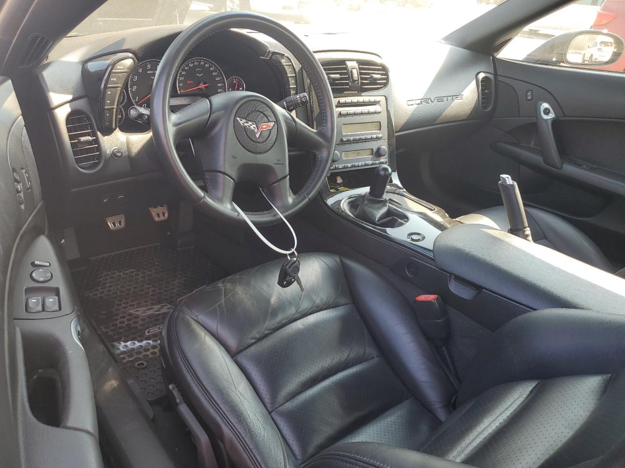2005 Chevrolet Corvette VIN: 1G1YY34U555113701 Lot: 81201695