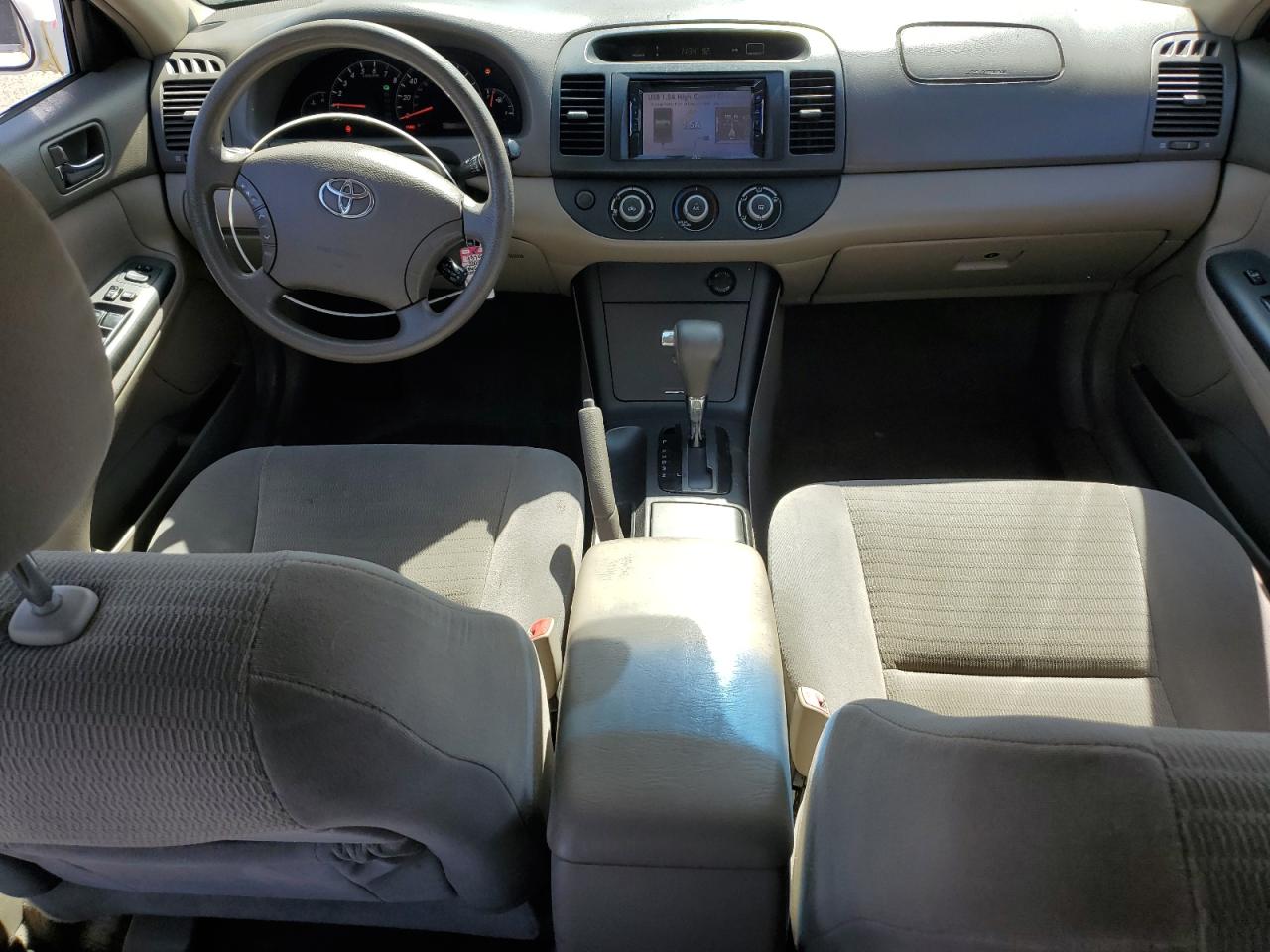 2005 Toyota Camry Le VIN: 4T1BE32K55U399798 Lot: 81875745