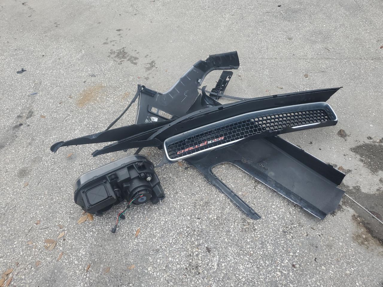 2014 Dodge Challenger Sxt VIN: 2C3CDYAG5EH299424 Lot: 80207345