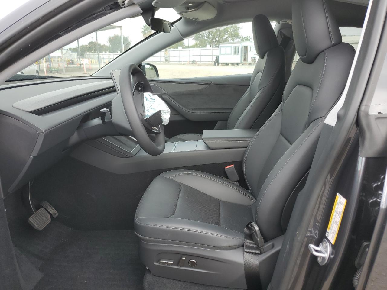 2026 Tesla Model Y VIN: 7SAYGDED5TF387106 Lot: 82029085