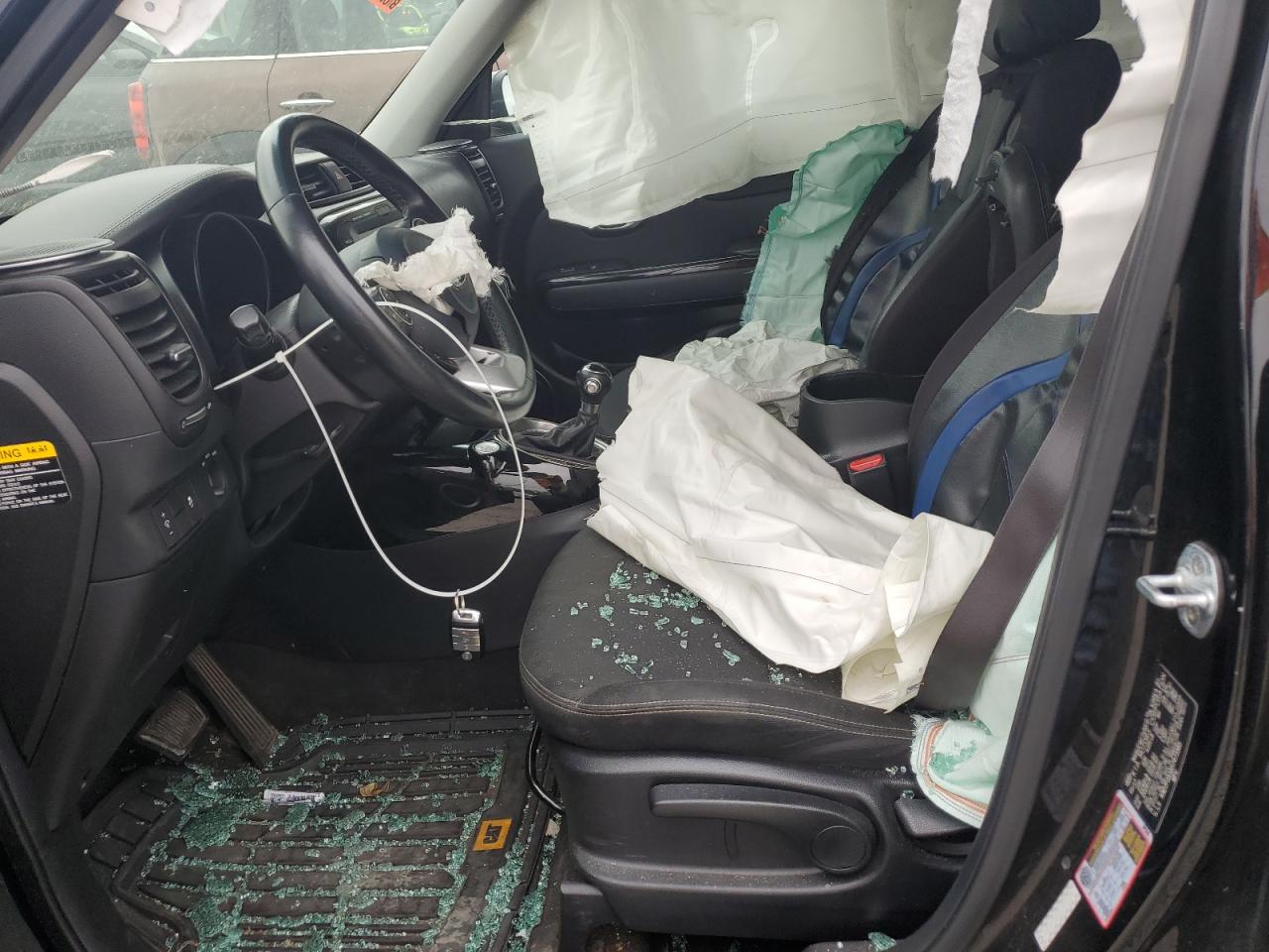 2017 Kia Soul + VIN: KNDJP3A5XH7473385 Lot: 80686285