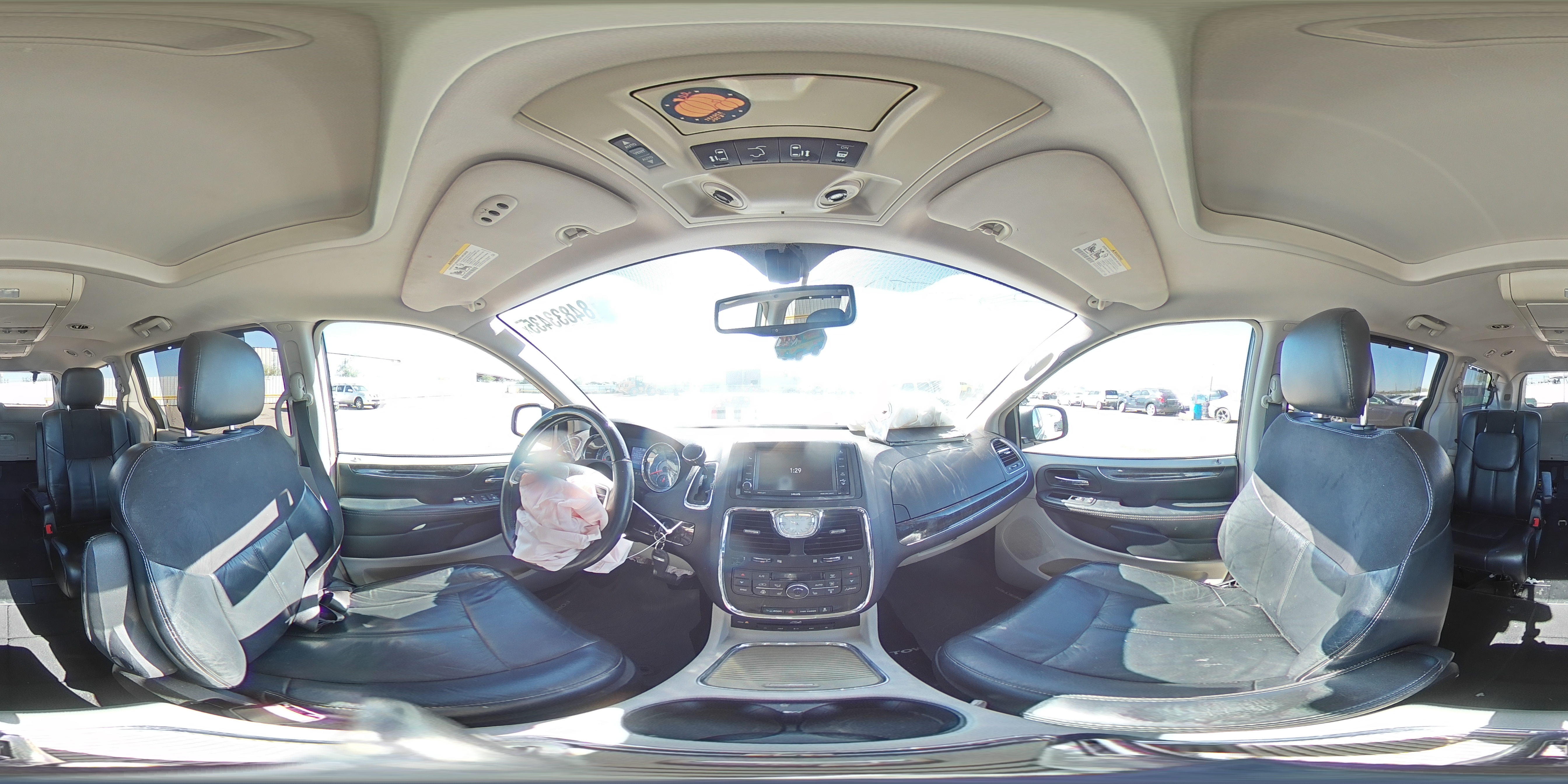 2016 Chrysler Town & Country Limited Platinum VIN: 2C4RC1GG8GR215844 Lot: 84833435