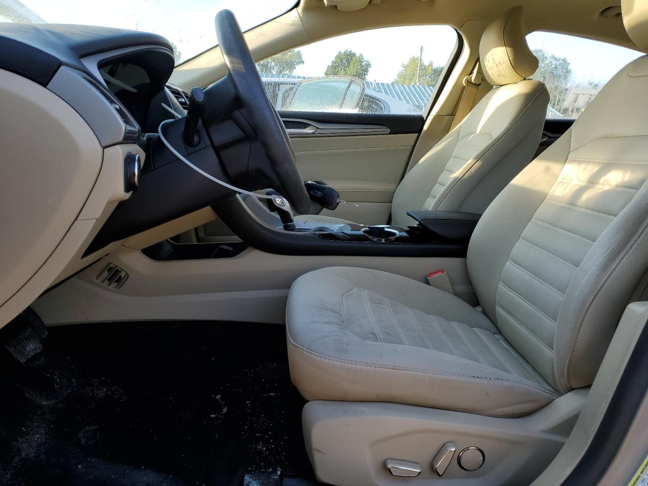 2015 Ford Fusion Se VIN: 3FA6P0H78FR263939 Lot: 81712435