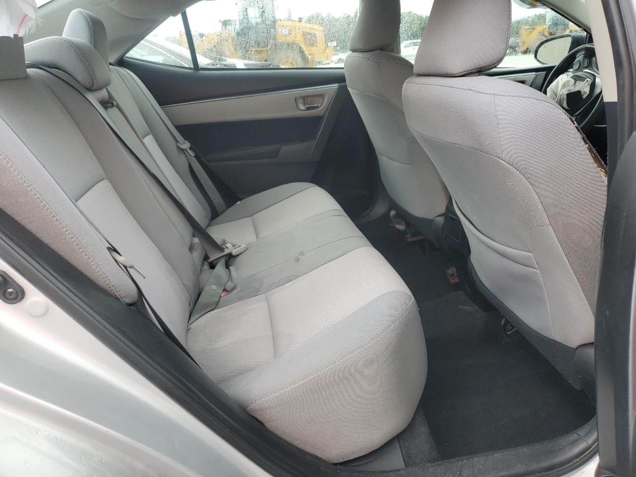 2015 Toyota Corolla L VIN: 2T1BURHE3FC330229 Lot: 83857025