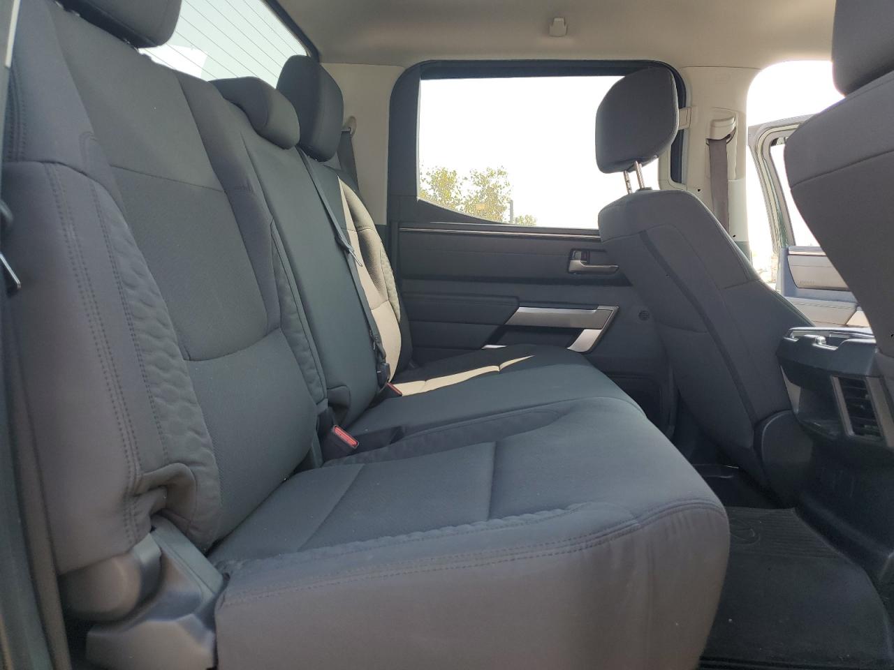 2022 Toyota Tundra Crewmax Sr5 VIN: 5TFLA5EC8NX004161 Lot: 80637275