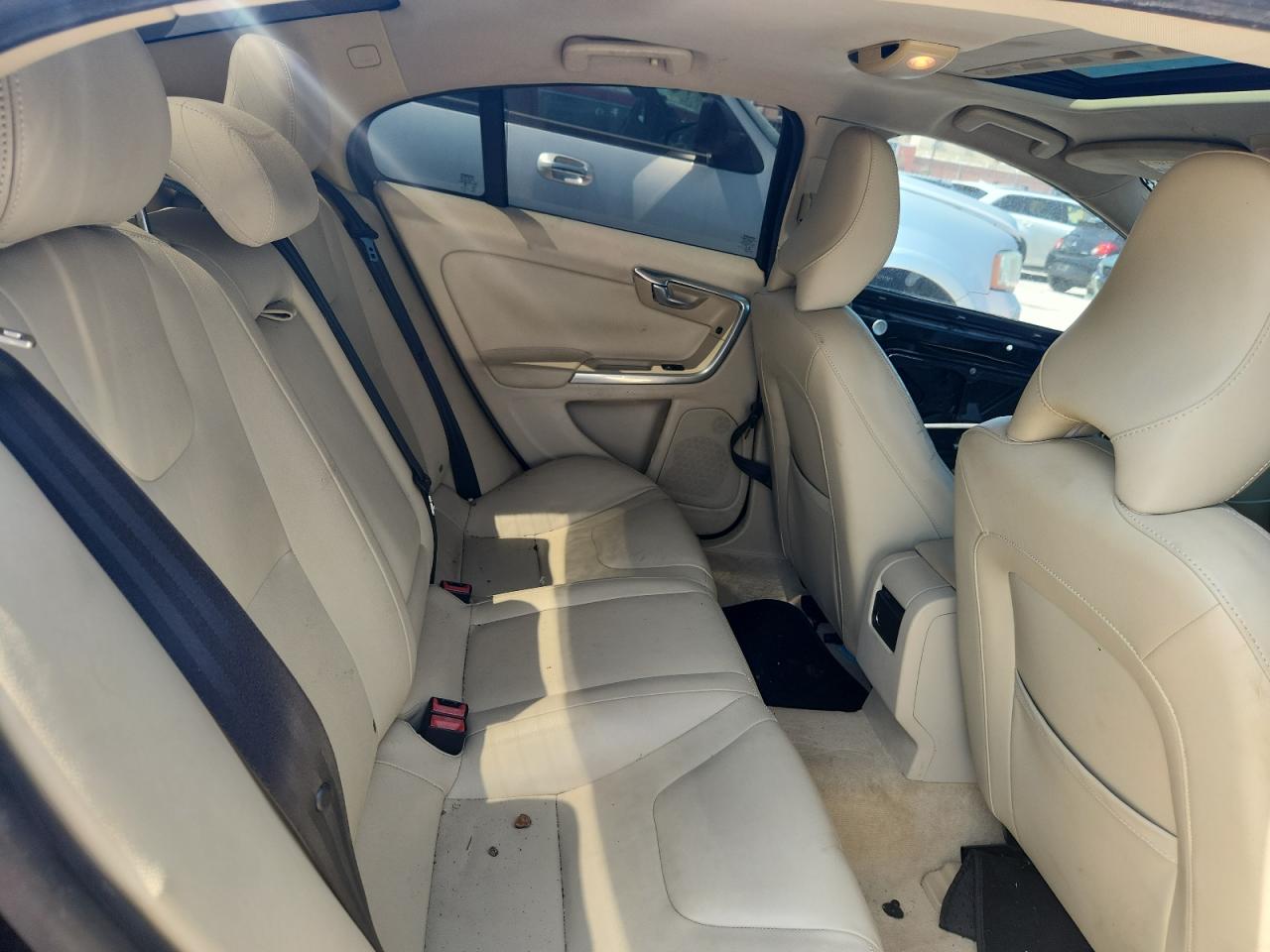 2015 Volvo S60 Premier VIN: YV140MFK6F2364447 Lot: 70504015