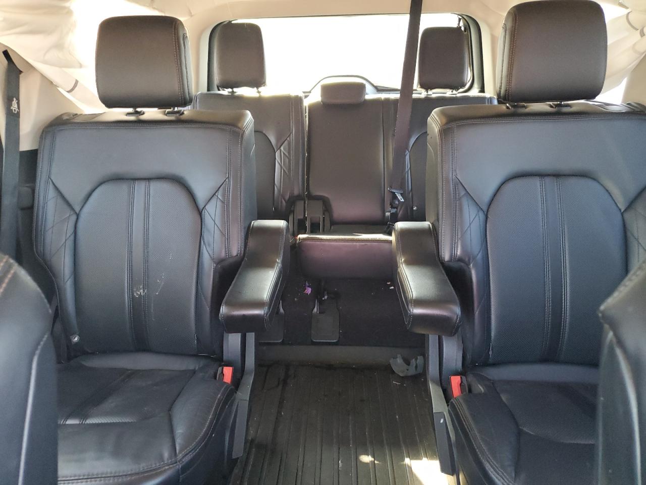 2020 Ford Expedition Platinum VIN: 1FMJU1MT5LEA33369 Lot: 81820835