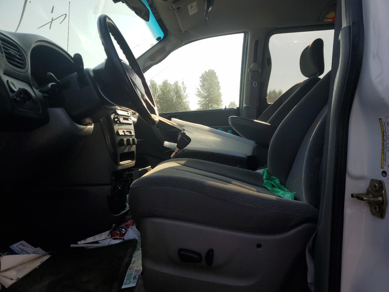 2005 Dodge Grand Caravan Sxt VIN: 2D4GP44L55R449227 Lot: 70857525