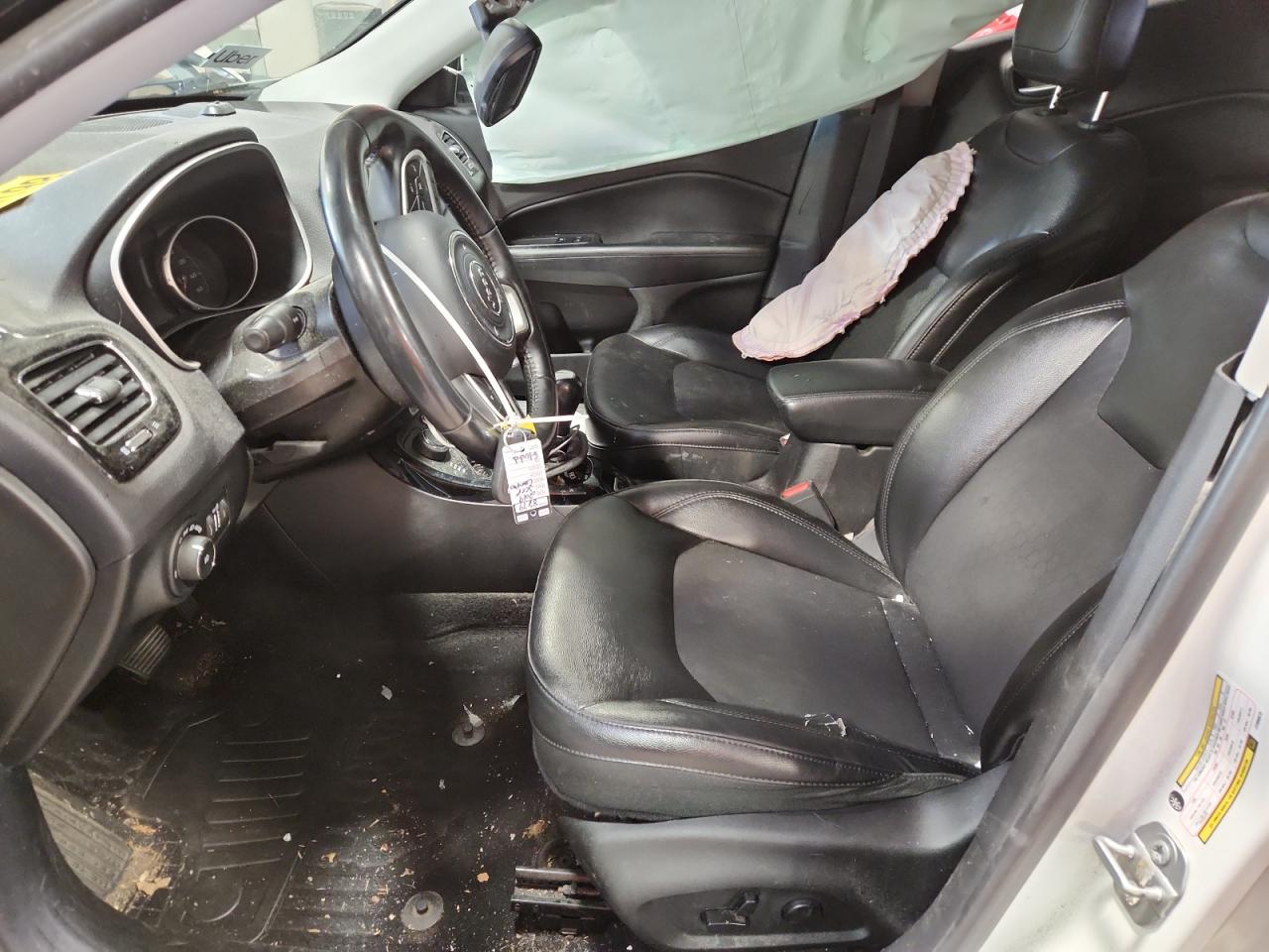 2018 Jeep Compass Latitude VIN: 3C4NJDBB7JT395873 Lot: 82109115