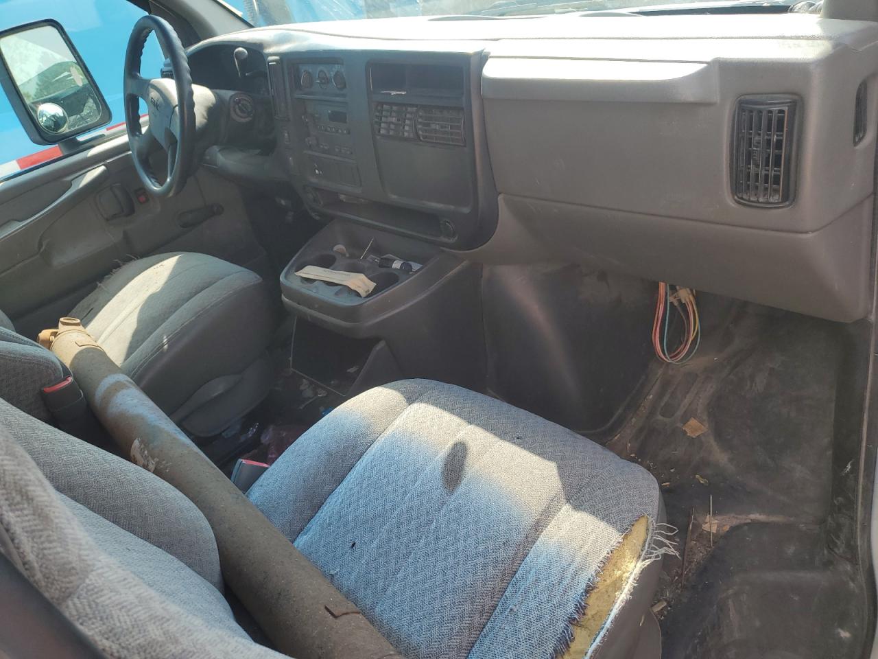 2007 GMC Savana Cutaway G3500 VIN: 1GDJG31U371175393 Lot: 81225785