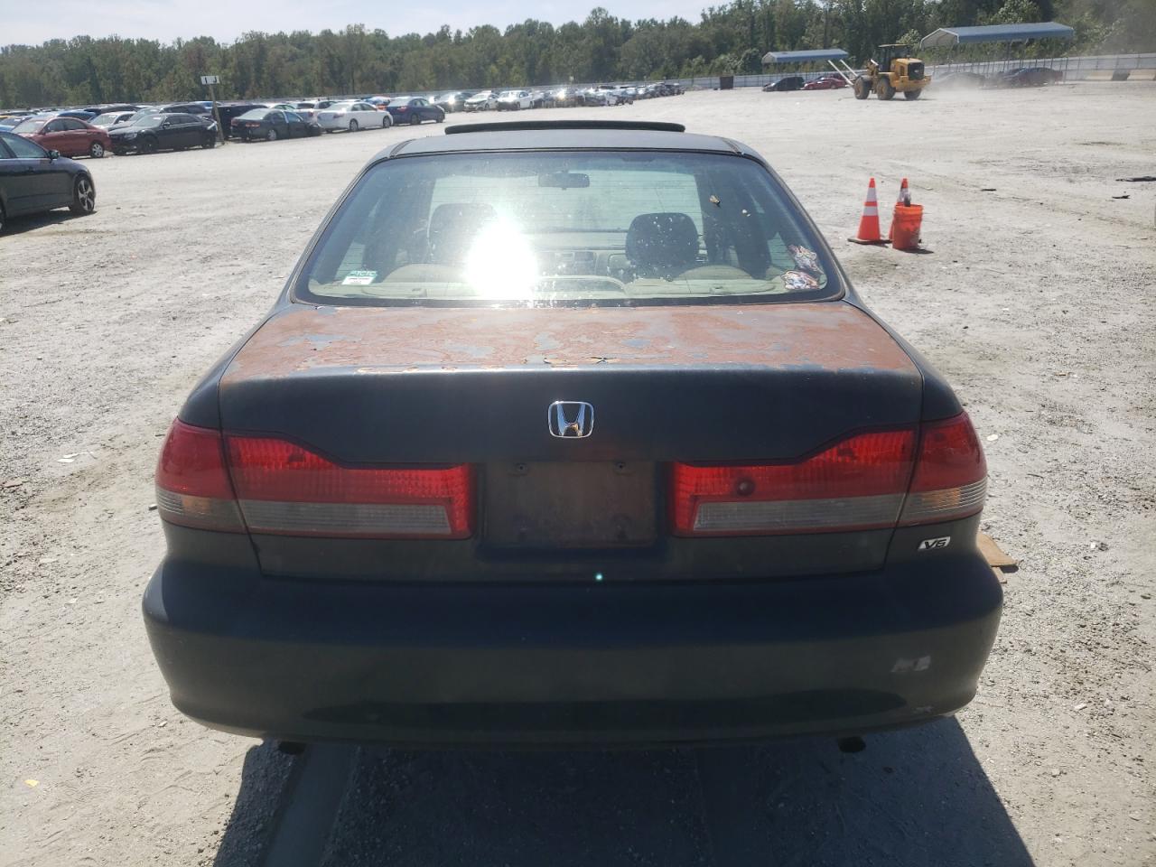 2001 Honda Accord Ex VIN: 1HGCG165X1A017807 Lot: 71811955