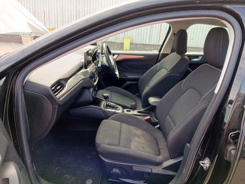 2019 FORD FOCUS TITANIUM 