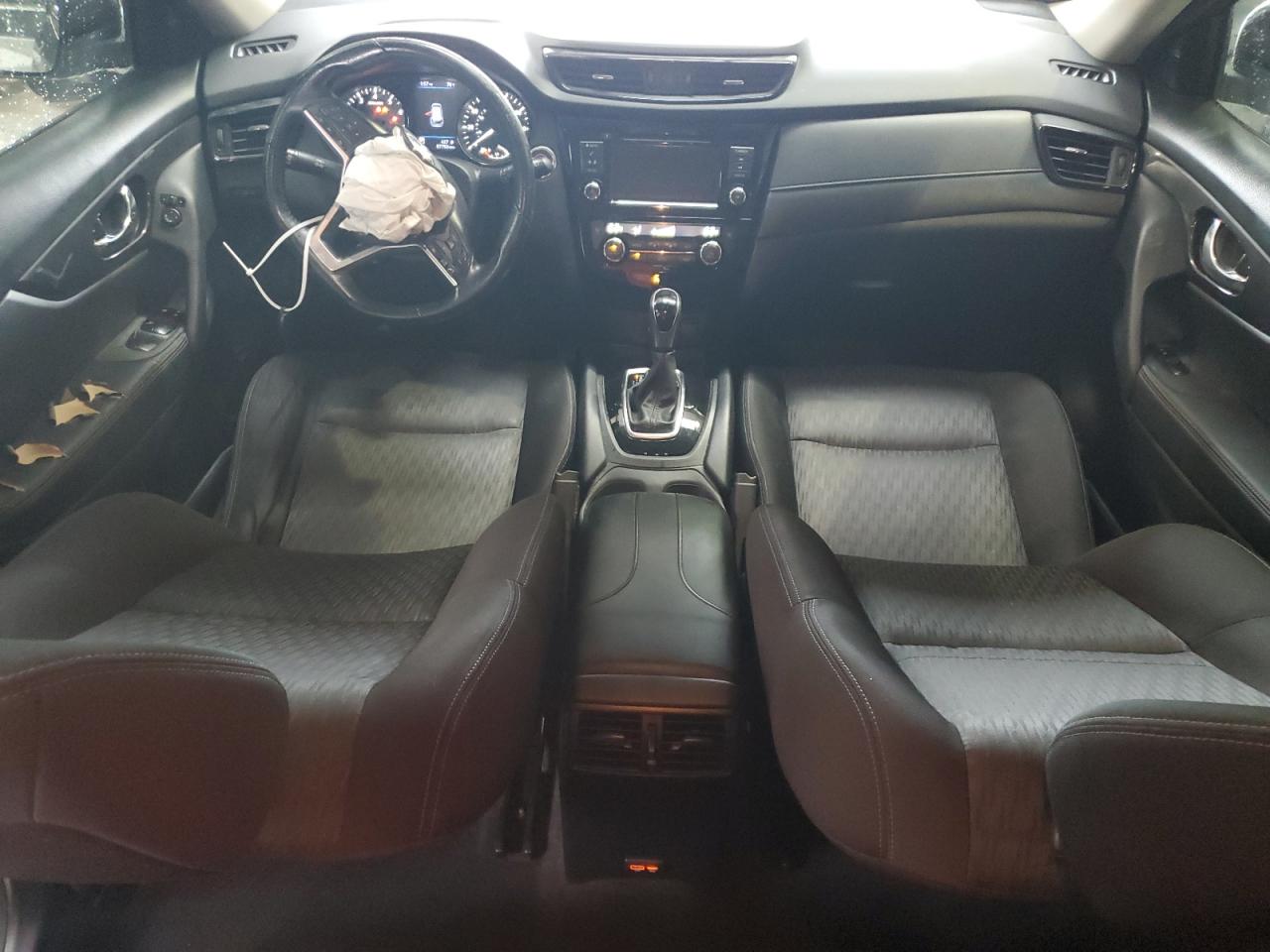 2020 Nissan Rogue S VIN: JN8AT2MTXLW042497 Lot: 80495985