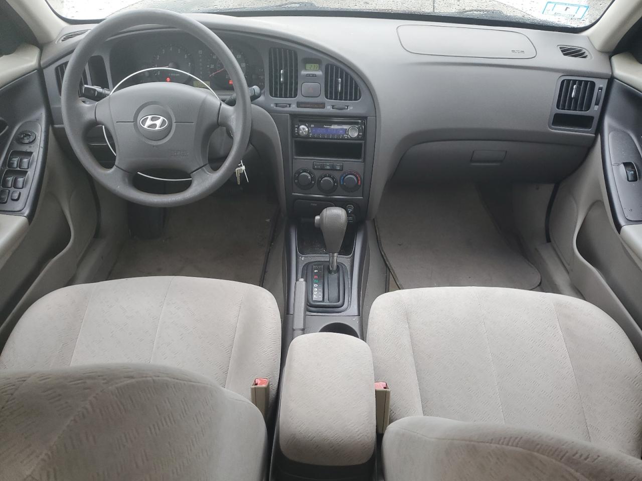 2005 Hyundai Elantra Gls VIN: KMHDN46D55U107836 Lot: 81861535